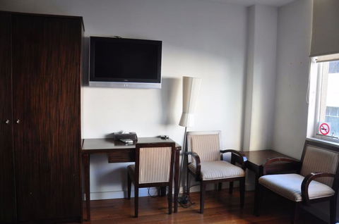 YTI Garden Hotel - Accommodation QLD 2
