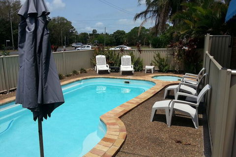 Beachside Motor Inn - Accommodation QLD 4