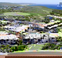 Margarets Beach Resort - Accommodation QLD