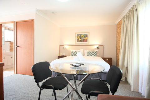 Marco Polo Motor Inn - Accommodation QLD 3