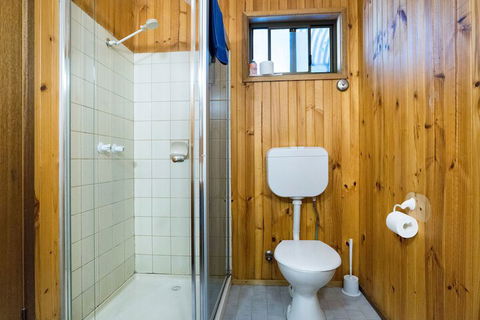 Kookaburra Motor Lodge - Accommodation QLD 3