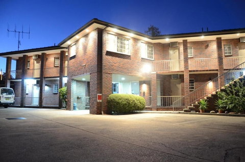 Motel Margeurita - Accommodation QLD 6