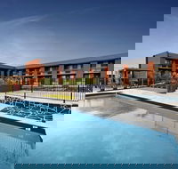 Mid City Warrnambool - Accommodation QLD