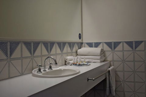 Admiral Motel Bunbury - Accommodation QLD 3