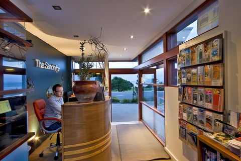 Sandridge Motel - Accommodation QLD 1