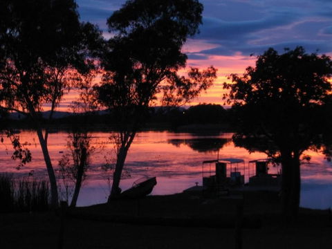 Kununurra Lakeside Resort - Accommodation QLD 4