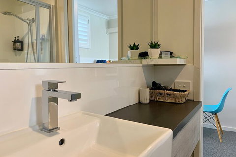 Apollo Bay Waterfront Motor Inn - Accommodation QLD 5
