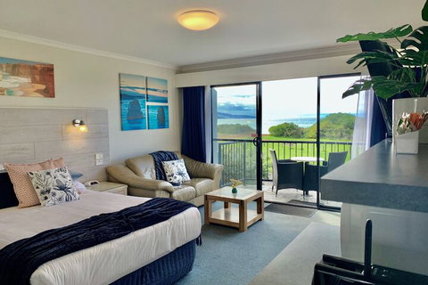 Apollo Bay Waterfront Motor Inn - Accommodation QLD 7
