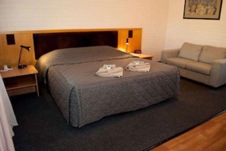 Towitta SA Accommodation QLD