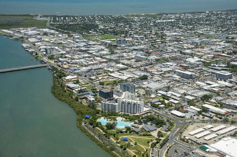 Mid City Motor Inn - Accommodation QLD 0