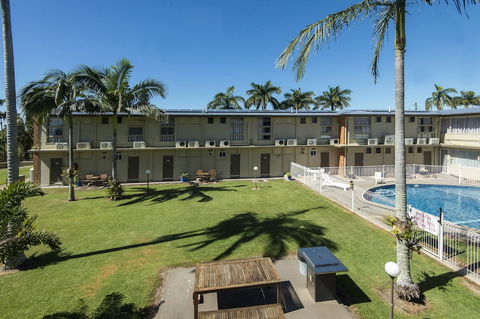 Mid City Motor Inn - Accommodation QLD 4