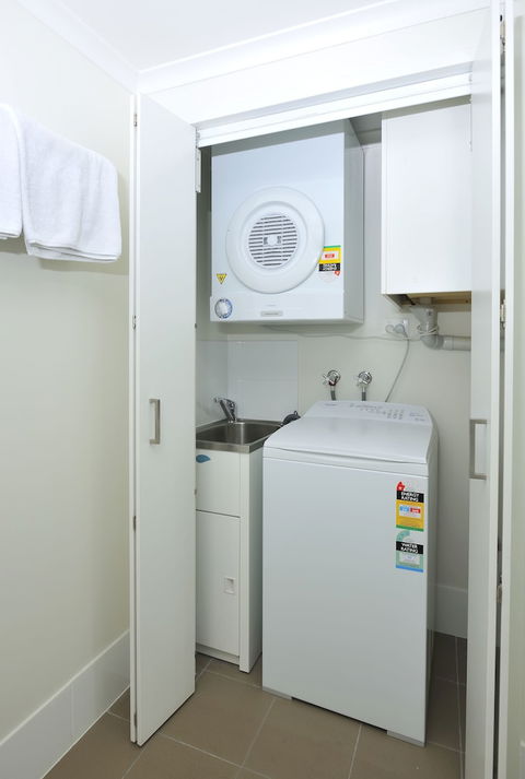 Apartments G60 Gladstone - Accommodation QLD 2