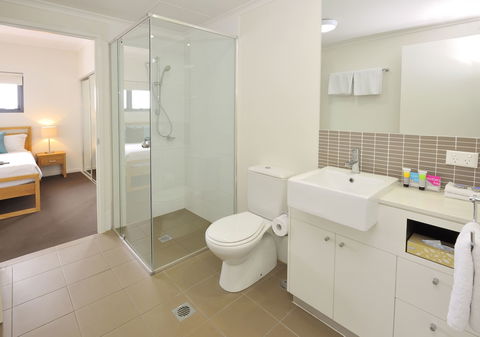 Apartments G60 Gladstone - Accommodation QLD 4