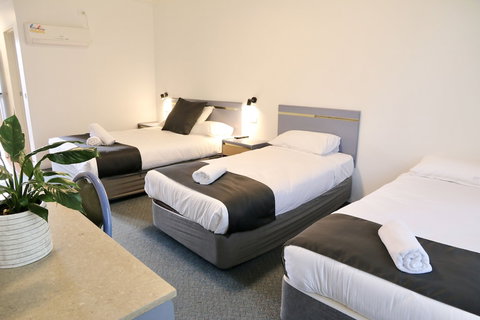 The Select Inn Penrith - Accommodation QLD 5