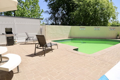 The Select Inn Penrith - Accommodation QLD 0