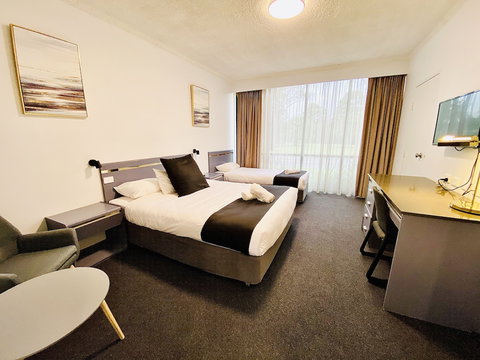 The Select Inn Penrith - Accommodation QLD 1
