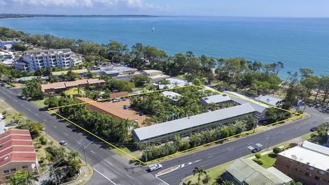 The Beach Motel Hervey Bay - Accommodation QLD 1
