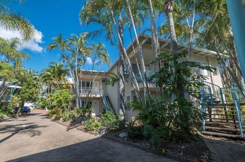 The Beach Motel Hervey Bay - Accommodation QLD 4