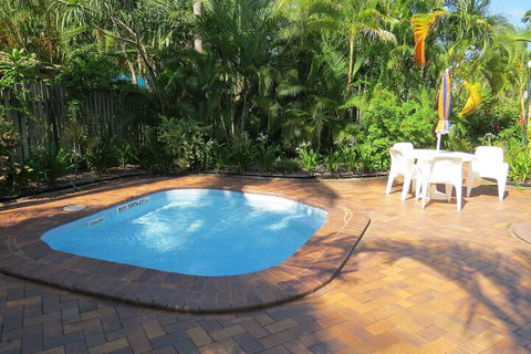 The Shores Holiday Apartments - Accommodation QLD 6
