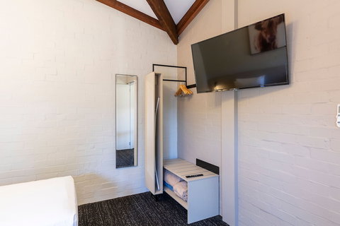 Nightcap At Wintersun Hotel - Accommodation QLD 5