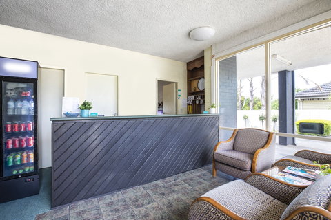 The Mulgrave Motel - Accommodation QLD 2