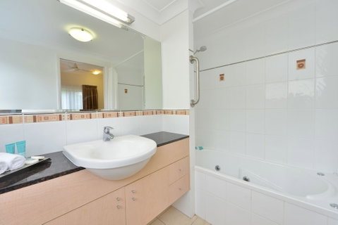 Central Plaza Port Douglas Apartments - Accommodation QLD 5