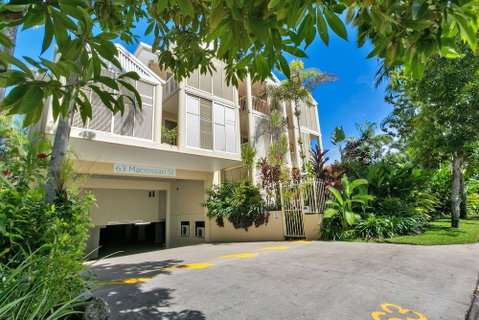 Port Douglas Apartments - Accommodation QLD 3