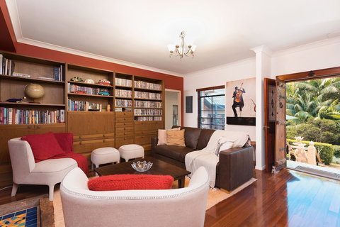 Villa Della Rosa Bed & Breakfast - Accommodation QLD 3