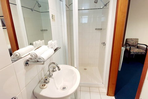 Point Lonsdale Guest House - Accommodation QLD 5