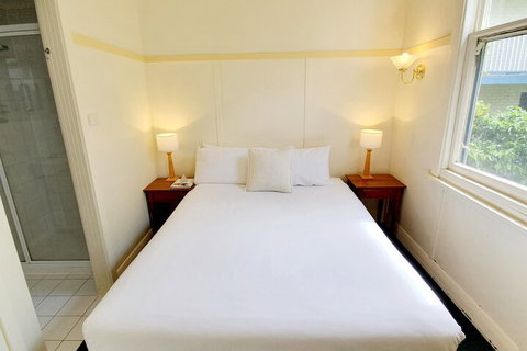 Point Lonsdale Guest House - Accommodation QLD 7