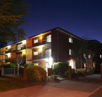 Oxley Court Serviced Apartments - Accommodation QLD