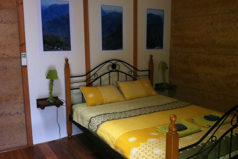 Windrose B&B - Accommodation QLD 5