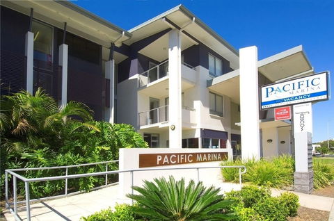 Pacific Marina Apartments - Accommodation QLD 0