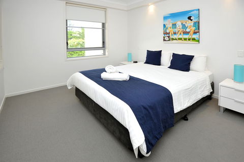 Pacific Marina Apartments - Accommodation QLD 6
