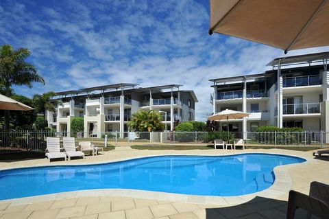 Pacific Marina Apartments - Accommodation QLD 3