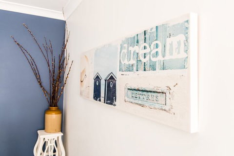 Anne's Waterfront Haven B&B - Accommodation QLD 3