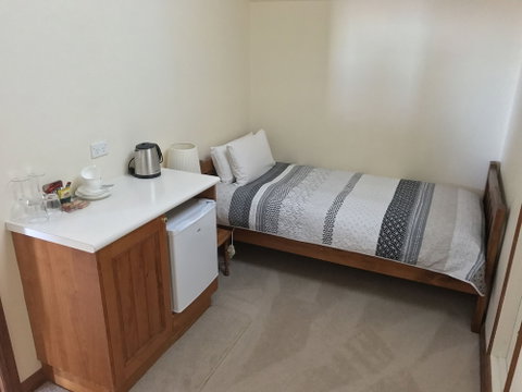 Valley Of The Waters B&B - Accommodation QLD 6