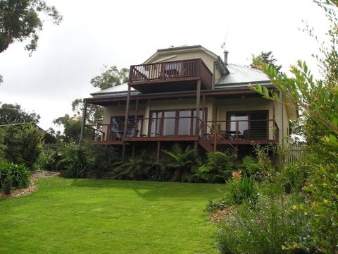 Valley Of The Waters B&B - Accommodation QLD 1