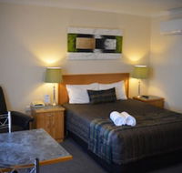 Arkana Motor Inn  Terrace Apartments - Accommodation QLD