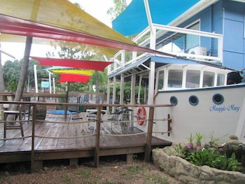Arcadia Beach Guest House - Accommodation QLD 3