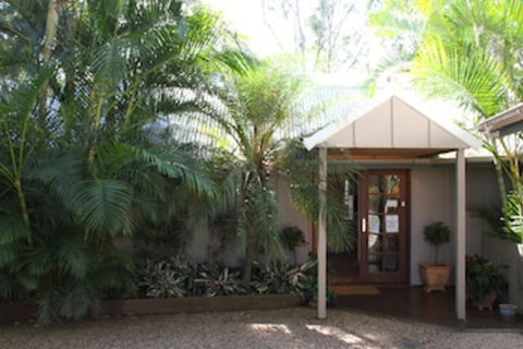 Arabella Guesthouse - Accommodation QLD 0