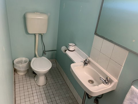 Arkana Motel - Accommodation QLD 6
