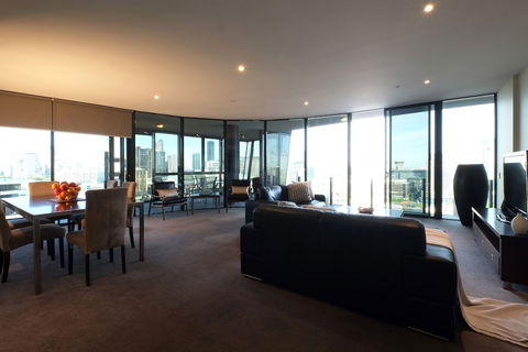 ACD Apartments - Accommodation QLD 5