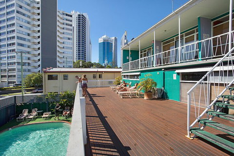 Backpackers In Paradise Resort - Accommodation QLD 5
