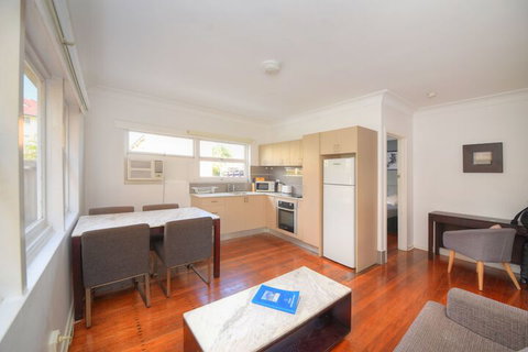 Backpackers In Paradise Resort - Accommodation QLD 6