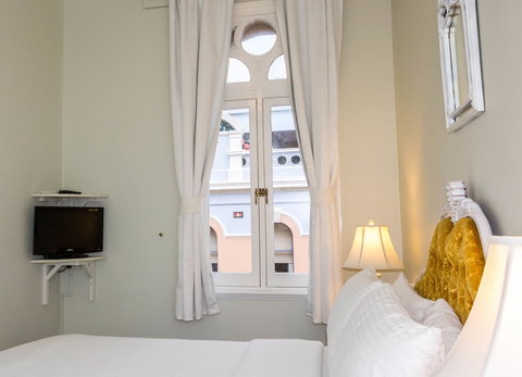 Fremantle Bed And Breakfast - Accommodation QLD 4