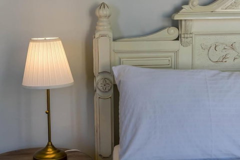 Fremantle Bed And Breakfast - Accommodation QLD 6