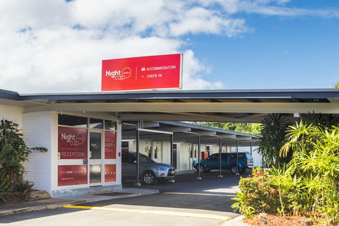Nightcap At Balaclava Hotel - Accommodation QLD 2