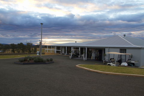 H Boutique Hotel - Accommodation QLD 3