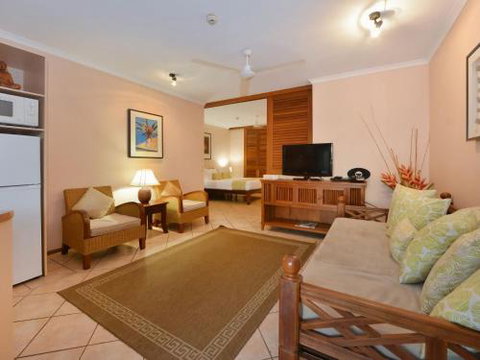 Balinese Breeze - Accommodation QLD 5